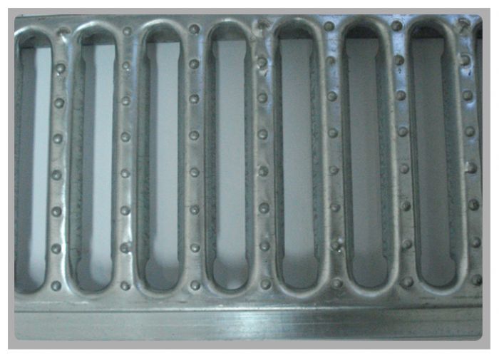 PISO METALICO PASO DE GATO  - PERFOMET SA DE CV